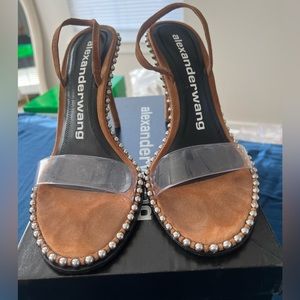Nova Sandals